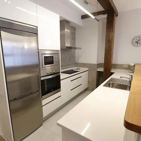 Prime Location Modern San Sebastian