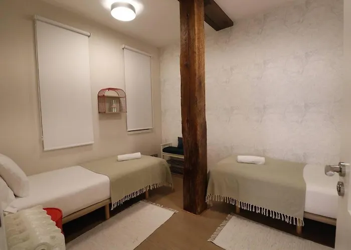 Prime Location Modern *